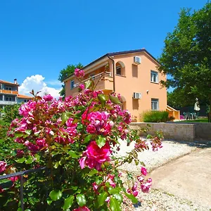 https://apartments-milovan-1774.in-istria.net